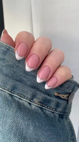 Sometimes simple is all you need 🤍🩶 white French with a micro mirror chrome underline. save for new year nail inspo ✨ #nailinspo #nailartist #handpaintednailart #foryou #nailtech #naildesigns #newyearnails #newyearnailideas #doublefrench 
