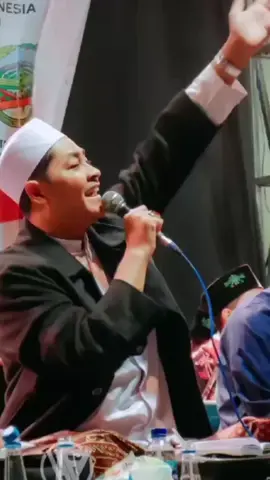Masyaallah tabarakallah bib @habibading.official 🫶🏻💐🤍 #habibading #habibadingkaumansokaraja❤️❤️🤲🤲🤲🙏🙏🙏 #habibadingsokaraja #riyadhuljannah #adingmania #adingmaniakalibagor #adingmaniadarimanasaja #sholawat #sholawatnabi #viralvideo #viralsholawat  #viral tiktok #fypシ゚viral #tiktok #fypシ 