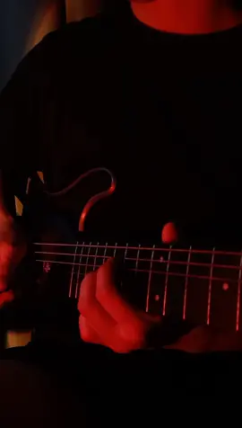 'Cause you have to #lany #guitarcover #fyp #abeautifulblur #donnerartist #donnerhush #donnerelectricguitar #donnermusic #donnerguitar #donner 