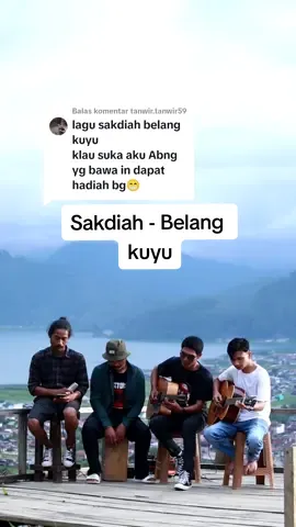 Membalas @tanwir.tanwir59 udah kita buat ya bree 🤙  maaf kalo ada salah2 😁🙏 Sakdiah - Belang kuyu (Cover by ganjilmusic)  .  #coversong #cover #fyp #gayo #sakdiah 