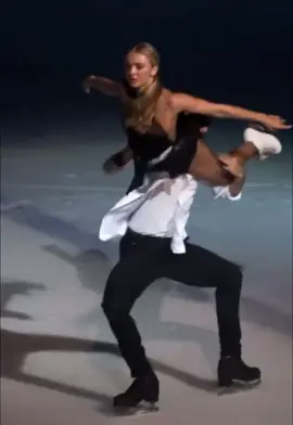 🖤🖤🖤 #stepanovabukin #figureskating #IceSkating #iceskatingtiktok #iceskater #iceskate #skatingonice #skatingonice🧊⛸ #iceskatingcouple #coupleiceskating #foryou #foryoupage 
