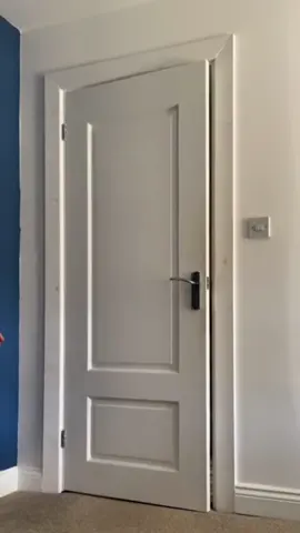 #scarepranks #scarecam #jumpscare #scaryvideos #funnyfails #funnytiktok #funnyvideos #scarecamchallenge #fypシ #funny #foryoupage #bushmanprank #hahahahahahahaha 