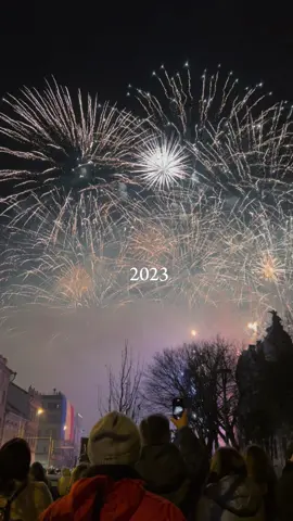 حبيتوا؟  Insta: Rahaf_sufian #fyp #foryoupage #edit #2023 #newyears #rahaf_sufian #fypシ #europe #medstudent 