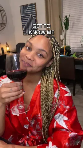 Ok maybe I was feelin the wine a lil bit 😂😂  #fyp #gettoknowme #momsoftikok #momtok #instagramstory #instagram #viral #happyholidayseason #aries 