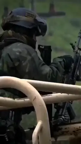 #mexico🇲🇽 #policiafederal #guardianacionaldemexico⛓️🇲🇽 #marinaarmadademexico🇲🇽☠️ #viral #edit #ejemex #enfrentamientos🇲🇽 #fuerzasespecialesfer #guardianacional #ferzasespecialesdelamarinademexico #gobierno #gobiernodemexico🇲🇽 #comandox #CapCut 