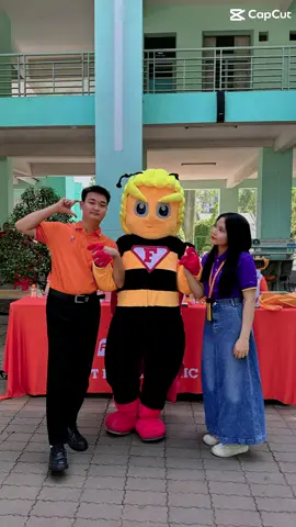 Các bạn Trường THPT Nguyễn Văn Cừ đã được chơi game, soi da, nhận quà từ các anh chị Poly KBeauty hết chưa nè 🥳🎁 🎉 BỘ MÔN CHĂM SÓC SỨC KHOẺ VÀ LÀM ĐẸP - TRƯỜNG CAO ĐẲNG FPT POLYTECHNIC 🎉  ✅ Điều kiện: Tốt nghiệp THCS  ✅ Thời gian học: 8 tháng  ✅ Chứng chỉ do Trường Cao đẳng FPT Polytechnic cấp  ✅ Cơ hội thi lấy chứng chỉ quốc tế ITEC  ✅ Giáo trình đào tạo và cơ sở vật chất đạt chuẩn Quốc tế  ✅ 80% thời lượng đào tạo là thực hành  ✅ Giới thiệu việc làm sau tốt nghiệp ✅ Trải nghiệm các hoạt động ngoại khóa, hội thảo đặc biệt: Đại nhạc hội Happy Bee; Tập huấn thủ lĩnh;.. 🔰 CHUYÊN NGÀNH ĐÀO TẠO 🔰    🧖 Chăm sóc Da  💄 Trang điểm nghệ thuật  👄 Phun thêu thẩm mỹ  💅🏻 Công nghệ móng  ------- ✨ Chọn Poly K-Beauty - Chọn tương lai vững vàng ✨ #PolyKBeauty #FPTPolytechnic #fptpolytechnichcm #fpoly #trending #xuhuong 