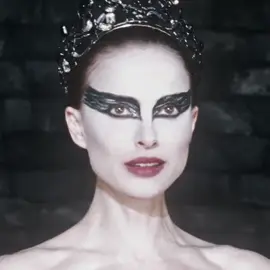 obsessed artists                                                    #fyp #foryou #foryoupage #edit #aestheticedits #itonya #euphoria #cassiehoward #cassiehowardedit #blackswan #pearl #a24 #margotrobbie #sydneysweeney #natalieportman #miagoth #viral 