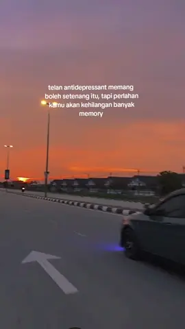 Asalkan tenang sudah cukup. asalkan suasana jiwa tidak serasa mati dan hidup kembali normal sudah cukup ❤️‍🩹 dokter tak galakkan amik ubat tapi jika sudah disuruh, bermakna kita amat perlu buat sembuh. 