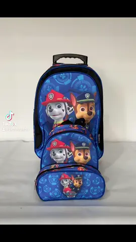 Nosso kit #patrulhacanina para o seu filho estrear nesse volta às aulas com grande estilo! Nosso kit inclui mochila, lancheira, estojo, garrafa, pote e uma toalhinha! Compre já! #fypシ #viral #mochila #voltaasaulas2024 #mala #pawpatrol 