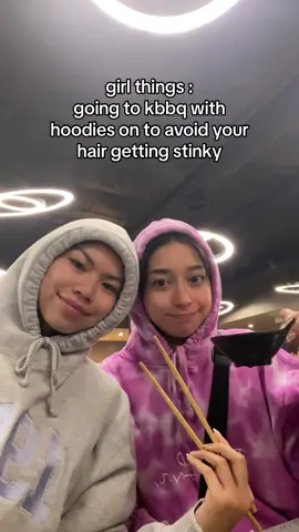 looking horrendous but at least our hair doesn't stink for the rest of the day 🤣 #fyp #foryou #friends #besties #kbbq #smelly 