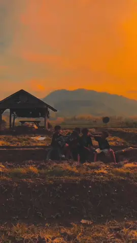 #CapCut #masakecilku #storytime #nostalgia #memory #music #semuatentangkita #trending #viral #fyp 