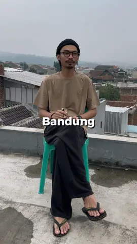 ini kisah tentang aku dan bandung🤚