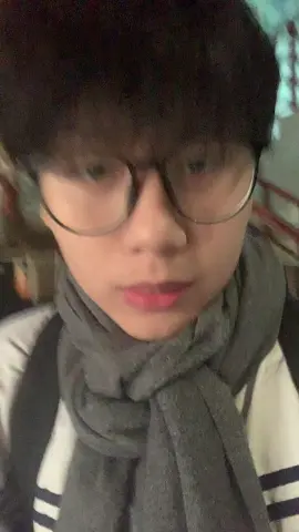 chi can ngoi vs e… #xuhuong #viral #fypシ #foryou 