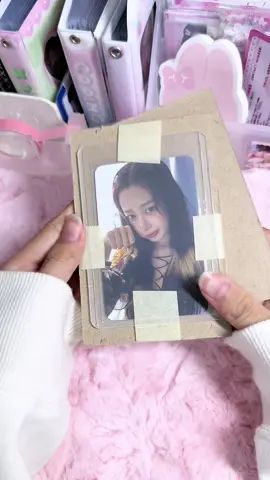 🤍𝐡𝐞𝐫...🐰🫧 #aespa #giselle #cute #card #unbox #daiiiiibuu #xh #fyp #kpop 
