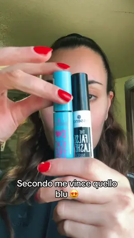 Voi quale preferite? #neiperte #viralvideo #essencecosmetics #commenti #followme #mascara #ciao 