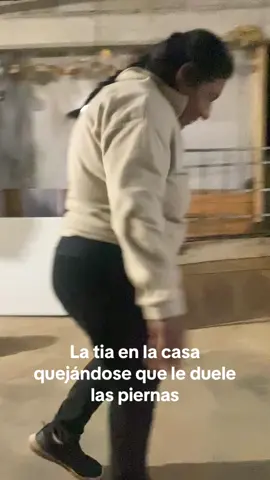 Muy alegre la tia #oaxaca #mexico #baile #parati 