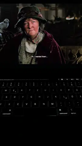 Home alone 2 lost in New York✨ #homealone #homealone2 #homealone2lostinnewyork #pigeonlady #kevinmcallister #brendafricker #macaulayculkin #movie #disney #disneyplus #disneymovie #fy #fyp #foryou #foryoupage #viral #virall #viralvideo #viraltiktok 