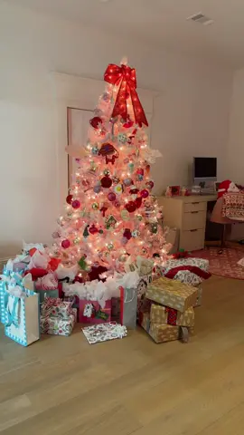 CHRISTMAS SLEEPOVER 23