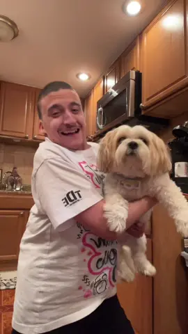 lil polar bear hehehe 🐶🤍 #fyp #foryou #dance 