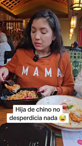 Hija de chino no desperdicia nada 😅 ¿será qué baby Camille es hija de su padre? ¿te hubieses llevado el arroz? #lafamiliahung #luiygegi #rice #arroz #humor 
