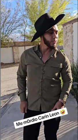 Me mordio Carin Leon ㋡