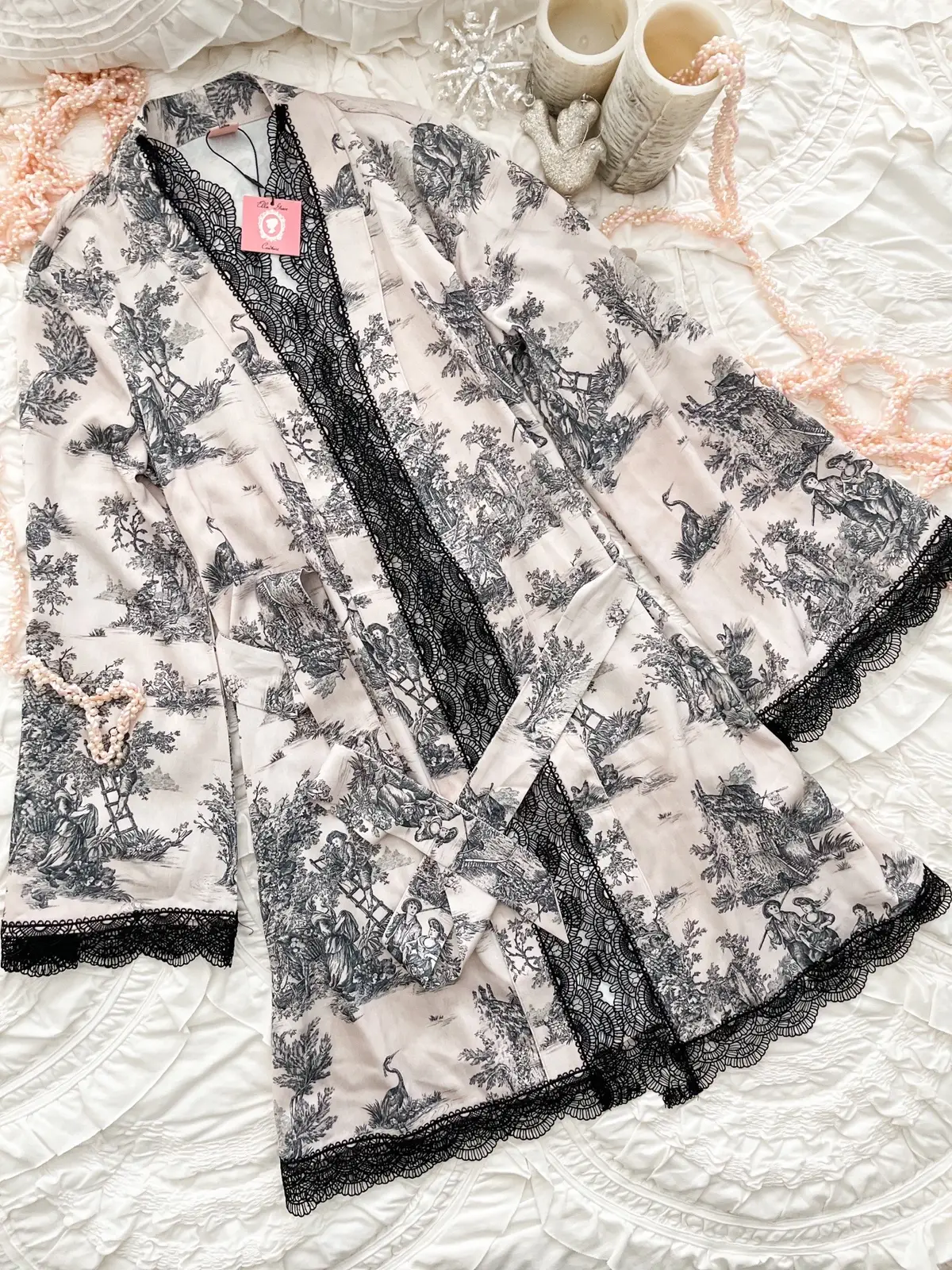 Giveaway on my Instagram (@ellagrace_official)! Enter to win any two pieces from my brand, Ella Grace Couture  #giveaways #giveaway #rococo #coquette #coquetteaesthetic #rococoaesthetic #fashion #fashiondesigner 