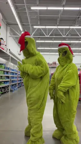 Are we ready for Christmas????!! 😍😍😍 #christmas #christmaseveeve #targetsisters #walmartsisters #targetdeals #walmartdeals 