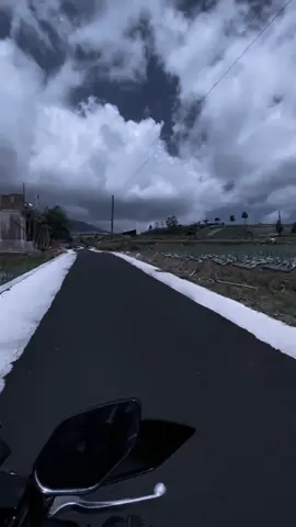 #takkanmelupakanmuradja#fly #puber 