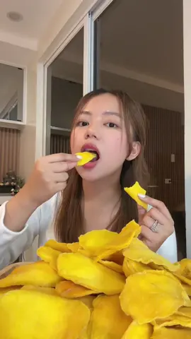 Dried Mango 🥭 #mango #fruit #driedmango #food #mangga #tastetest  #snack #yummy 