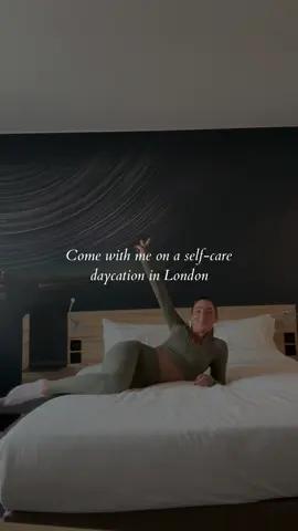 a much needed self care day x #spaday #hotelstay #selfcareday #sauna #swim #spa #boxing #meday #roomservice #fyp 