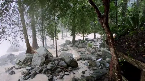 นํ้าตกปาโจช่วงหน้าฝน#นํ้าป่า 