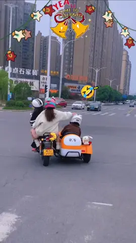 Turn left !!! She was asleep😴🤣😂#moto #motogirl #bikegirl #motorcycle #motorbike #motolife #bikelover #tiktok #fyp 