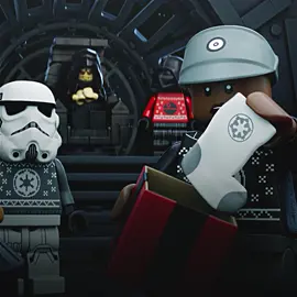 JOYEUX NOËL à toutes et à tous !! Profitez bien !!!  #darkvador #darthvader #palpatine #merrychristmas #christmas #joyeuxnoel #noël #joyeuxnoël #starwars #starwarsfan #starwarsedit #starwarstiktok #fypシ #fyp #foryou #foryoupage #pourtoi #viral #edit #lego #legostarwars #legosw #starwarsfr #starwarsvf #vf #e_chimine