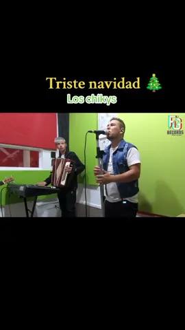 triste navidad 🎄😢  Para todos los que están lejos de su pueblo natal... grabado en FG Records en diciembre 2022 . #navidadentiktok  #tristenavidad  #fg_records  #argentina #paraguay 