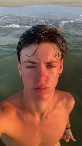 #viral #biscoitando #garotos #garotoslindos #tiktokb #meninosdançando #flypシ #fly  #versaomasculina #mucilon #mucilon😏❤ #mucilonzinho #mucilonbb #mucilonzin #mucilondele #novinho #novinhos #homenslindos #homenslindos🥰❣😍 #homenslindostiktok #homenslindosdotiktok #homenslindosdobrasil #homenslindoscheirosos #shapes #tanquinho #dancas #meninosgatos #lgbtqiapridebrasil #lgbtqiaplus🏳️‍🌈 #lgbtqiapn #lgbtqia🏳️‍🌈🏳️‍⚧️ #lgbtqtiktok 