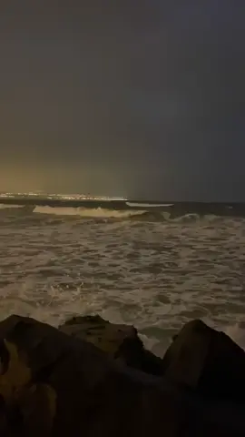 Apapachame un rato más  😘#foryoupage #playita #acompañada 