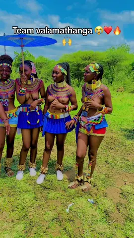 Ebuntombini bethu❤️🙏🙌saze salenza iqiniso #teamvalamathanga #ubuntombi_ukuzigcina #izintombizomhlanga #merrychristmaseve #merrychristmas2023 #umemulo 