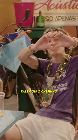 “Se é pra falar de amor, fale com o chefinho…” 🫶🏼🍍 Poesia 15 já disponível no Youtube em nosso canal e em todas as plataformas digitais!  #poesiaacustica #poesiaacustica15 #poesia15 #chefin #maisnovo 