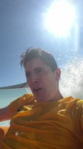 Koje vam je omiljrno godisnje doba? #novke #aleksandarnovcic #fyp #trending #aquapark 