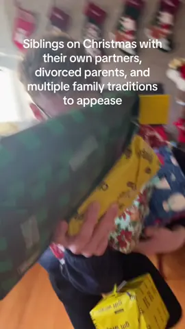 AND WE ALL LIVE IN DIFFERENT CITIES #christmas #fyp #ivereturned  #holiday #merrychristmas #traditions 