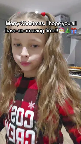 #motheranddaughter #madhouse #fy #funny #fyp #christmassong #merrychristmas #lastchristmas 