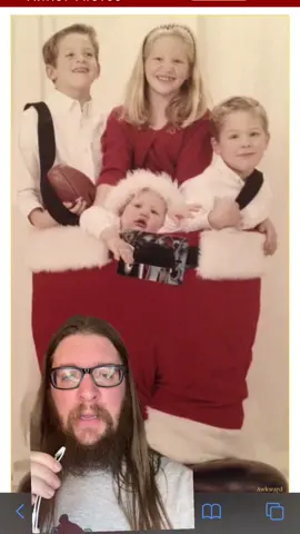 #greenscreen awkward Christmas photos #comedy #foryoupage 