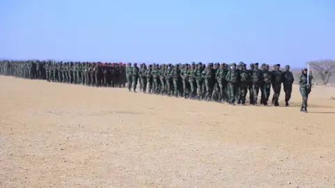 Ciidama cusub dhawaan kuso biiraya ciidanka military ga Somaliland #xafiiska_madaxtoyada #xafiiska_madaxtooyda_jsl #xafiiska_m_somaliland #hargeisa_somaliland #fly #foryou #somalitiktok 