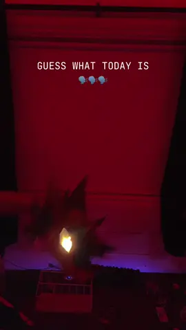 hopefully we dont get bl00d on our sneakers #dragonpuppet #paperdragon #lemondemon #cabinetman