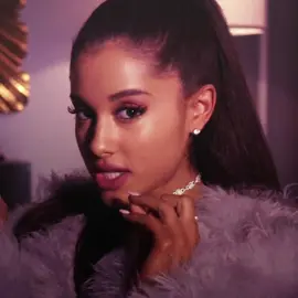 Merry Christmas 💚❤️ || #screamqueens #screamqueensedit #chanelno2 #arianagrande #arianagrandeedits 