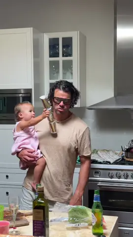 merry christmas everyone!!!! how good are extended family lunches 😂