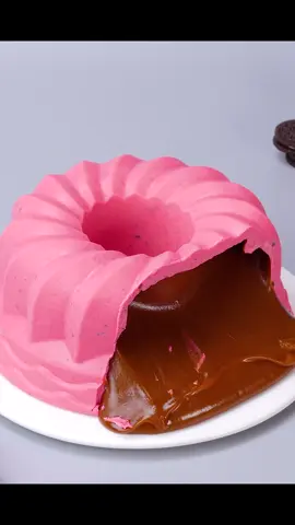 Satisfying #chocolate #fyp #foryou #yumup 