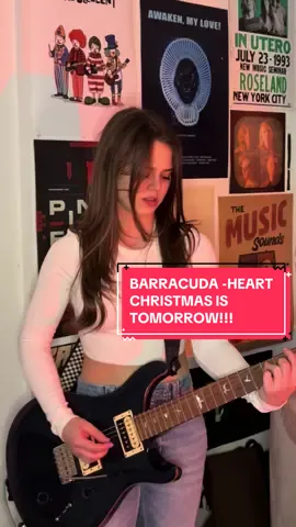 GUYS CHRISTMAS IS IN FIVE MINUETS!!! HOPE YOU ALL ENJOYED THIS COUNT DOWN, HOPEFULLY I CONTINUE TO POST (ALMOST) DAILY! THANK YOU SO MUCH FOR ALL THE SUPPORT! #greenscreen #music #musician #prestynsmith #christmascountdown #guitar #electricguitar #heart #barracuda #barracudaheart 