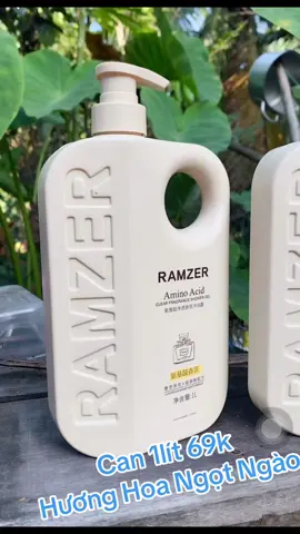 Sữa tắm ramzer siêu hot nè mấy bà can 1 lít sài cả năm luôn mà giá học sinh thơm mùi hoa nhẹ nhàng #xuhuongtiktok #suatamramze #suatamnuochoa #suatamtrangda 