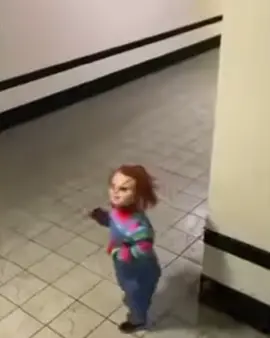 Back up! 😰 #chucky #backup #deadbydaylight #chuckyandtiffany #security #belt #jetfuelcantmeltsteelbeams #dankmemes #entertainment #hilarious #fyp 
